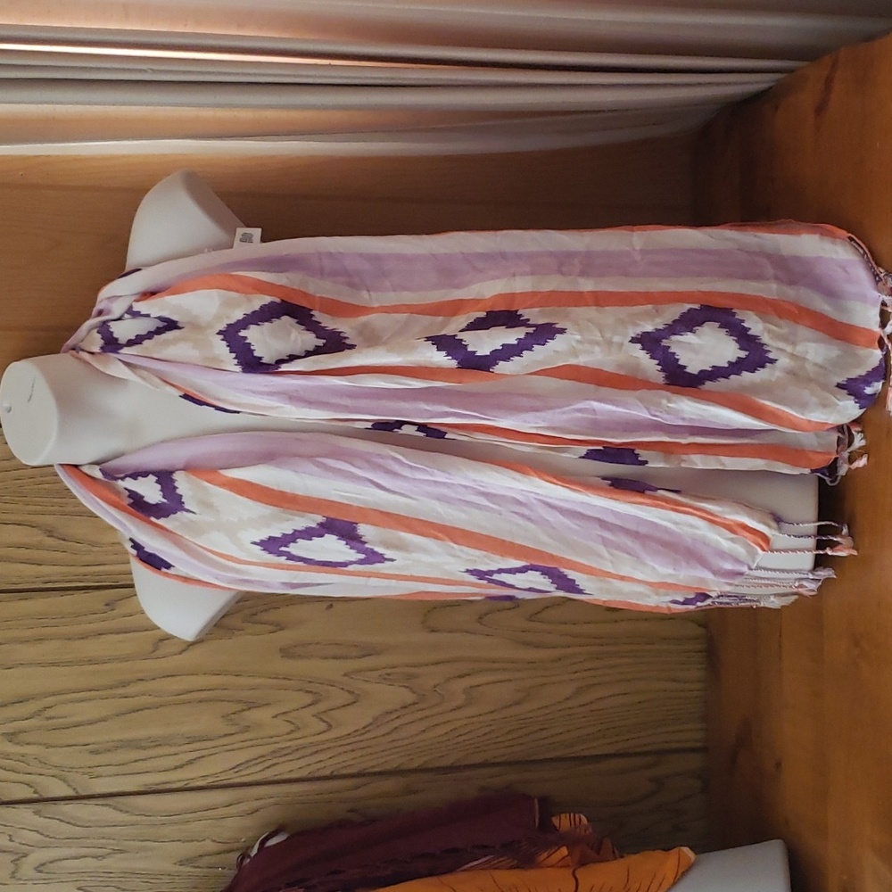 Light scarf or wrap 100% viscose